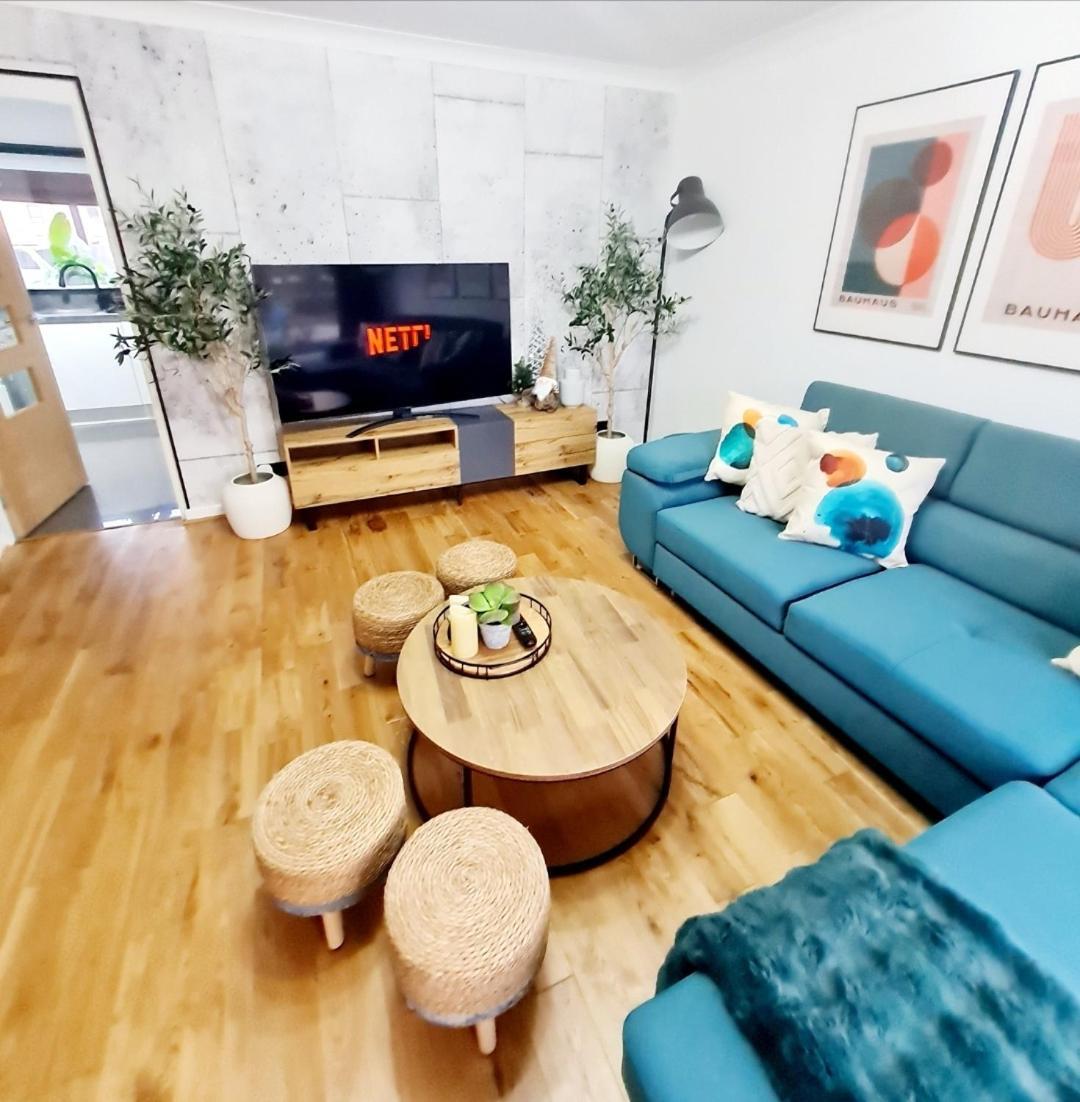 Appartement Bright 3Br Walking Distance To Town - Free Parking à Glasgow Extérieur photo