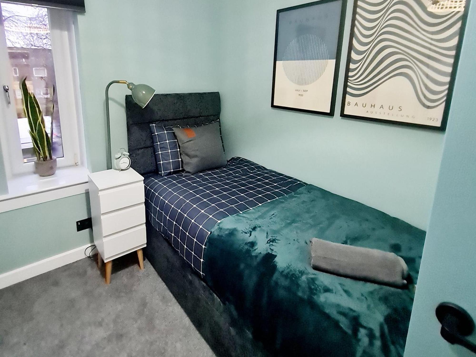 Appartement Bright 3Br Walking Distance To Town - Free Parking à Glasgow Extérieur photo